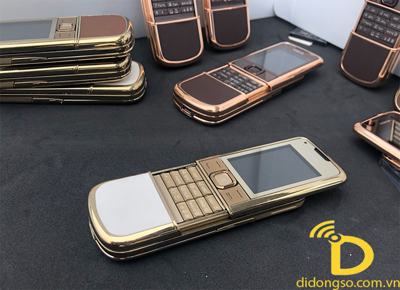 Nokia 8800 Gold Main C Da Trắng Hồng Kông giá rẻ sẽ làm hài lòng những ai muốn sở hữu một chiếc điện thoại Nokia 8800 Gold đẳng cấp. Với thiết kế sang trọng và phong cách độc đáo, chiếc điện thoại này sẽ làm bạn nổi bật và thu hút các ánh nhìn.