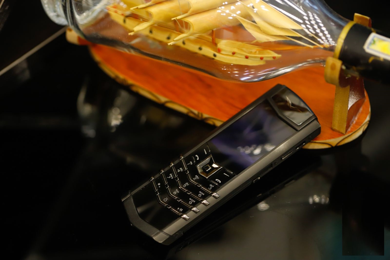 Vertu Signature S Black 3 Vertu Signature S Black 3