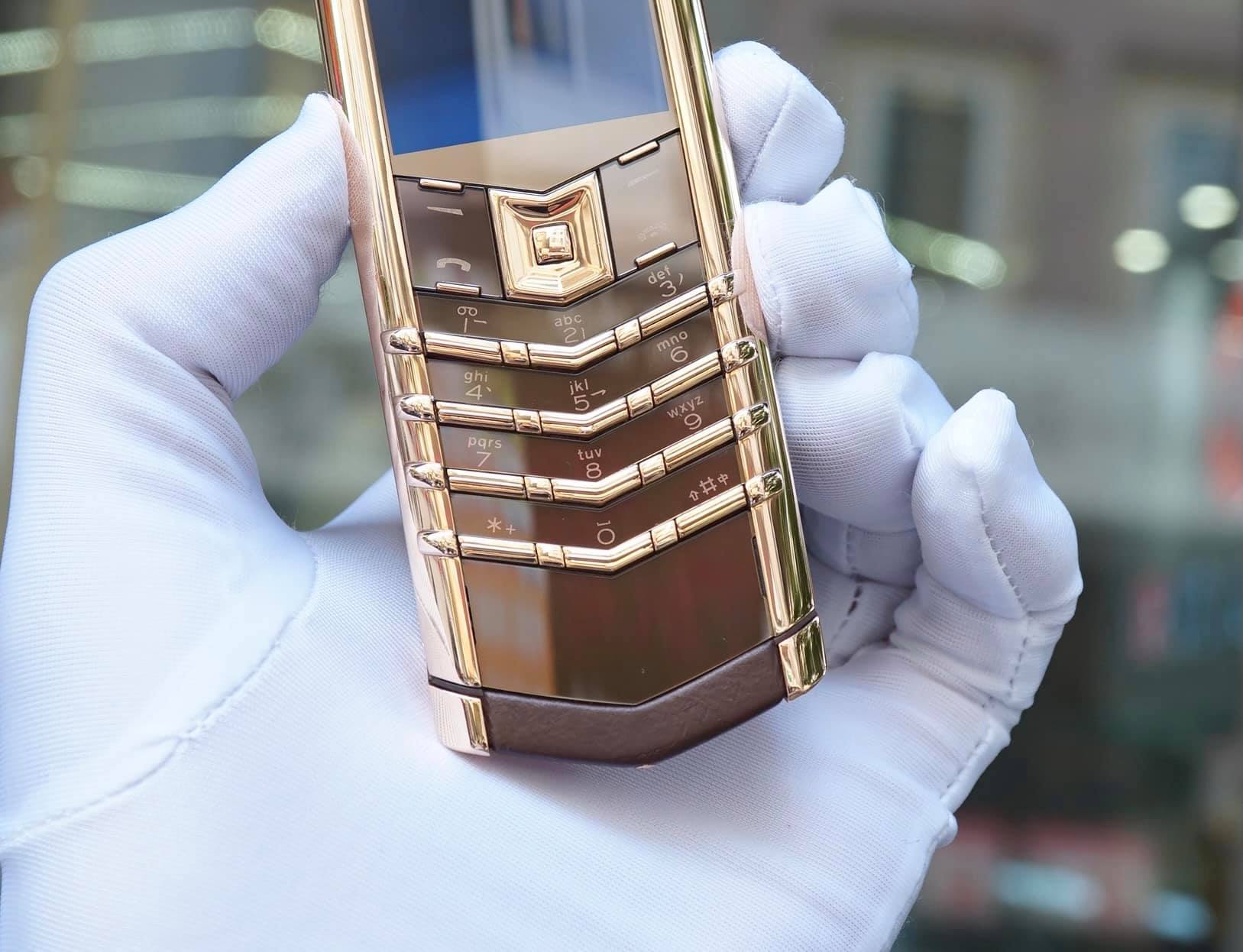 Vertu Signature S Pure Chocolate Rose Gold (4)