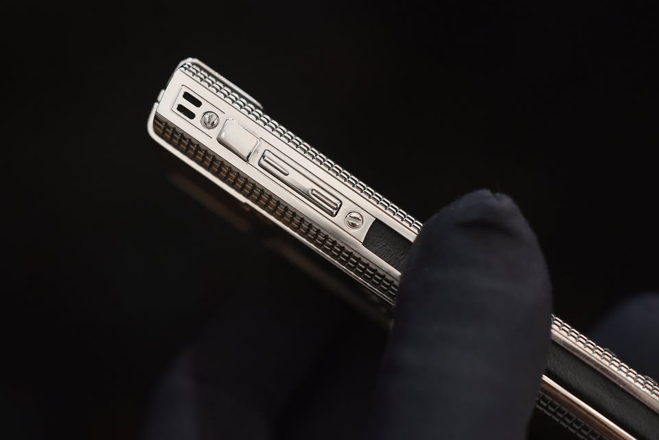 Vertu Signature S Clous de Paris 5