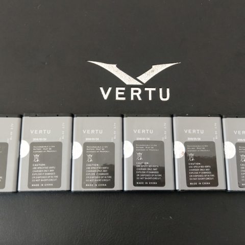 Pin Vertu signature S cao cấp