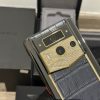 4dien-thoai-vertu-meta-2-diamonds-gold-18k-dep-5 4dien-thoai-vertu-meta-2-diamonds-gold-18k-dep-5