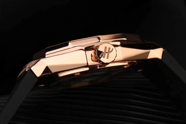 Đồng Hồ Hublot Classic Fusion Orlinski King Gold 40mm 5