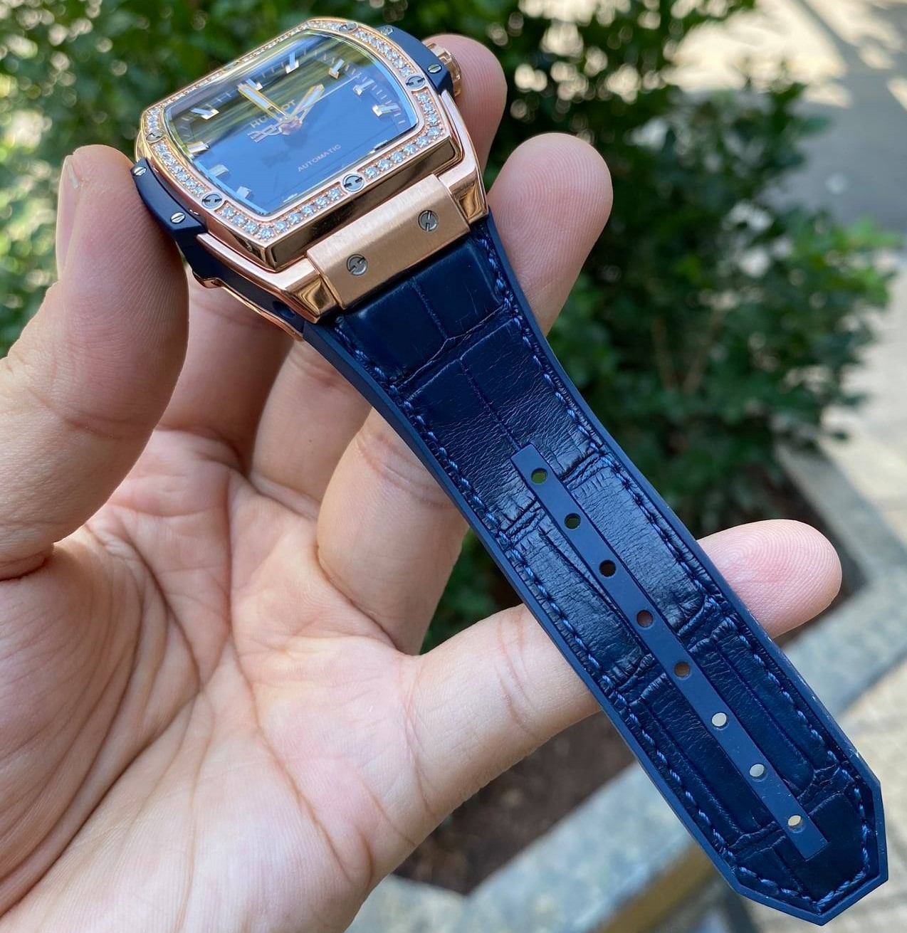 Đồng Hồ Hublot Spirit Of Big Bang King Gold Diamonds 39mm 6