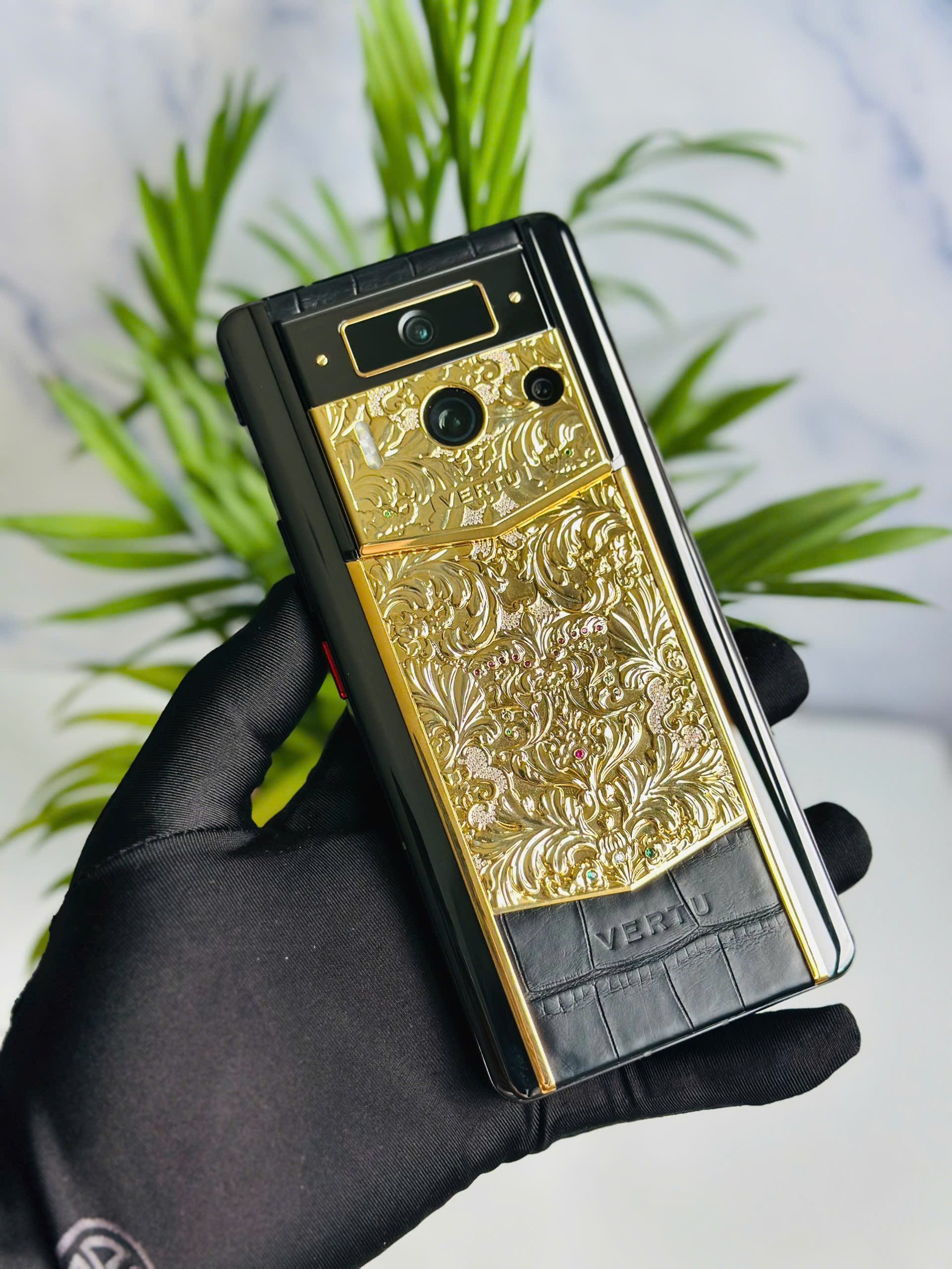 Meta 2 gold Hoạ Tiết Diamond  99% fullbox